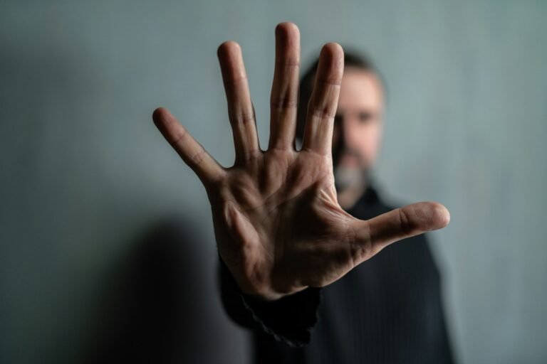 멈춤은 의지의 문제가 아니라 구조의 문제이다