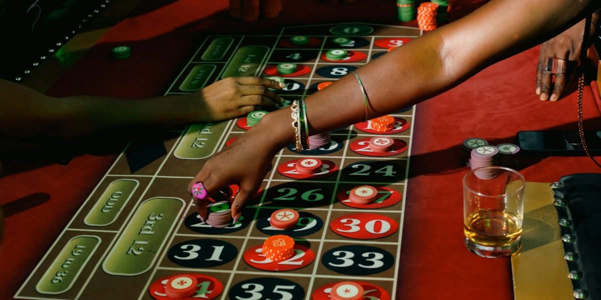 실시간 이벤트와 베팅 시스템의 결합이 참여와 의사결정에 미친 구조적 영향